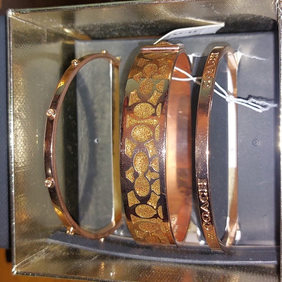 NWT Stunning Coach Bracelet Set of 3!!! - Picture 2 of 15